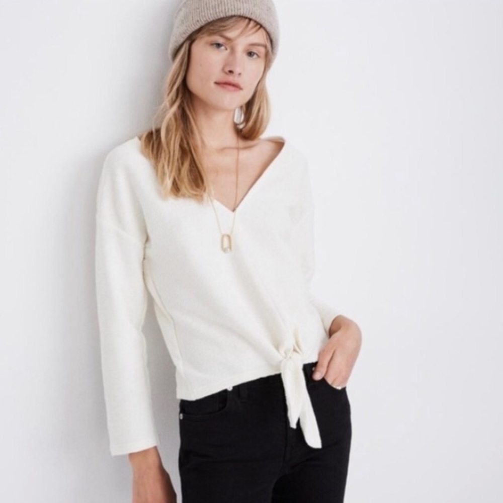 🌙MADEWELL Long-Sleeve Tie-Front Top🌙 - Picture 1 of 6